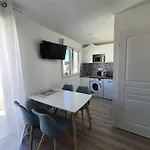 Le Cardiff Апартаменты